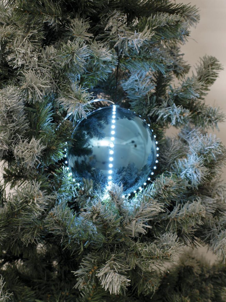 EUROPALMS LED Snowball 15cm, ice blue