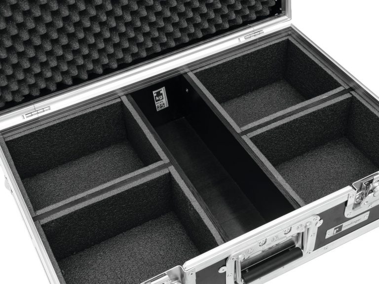 ROADINGER Flightcase 4x LED IP PAR 3x12W HCL