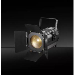 tLight TH340AZ/RGBW Faro Teatrale a LED COB RGBW da 200W Auto Zoom